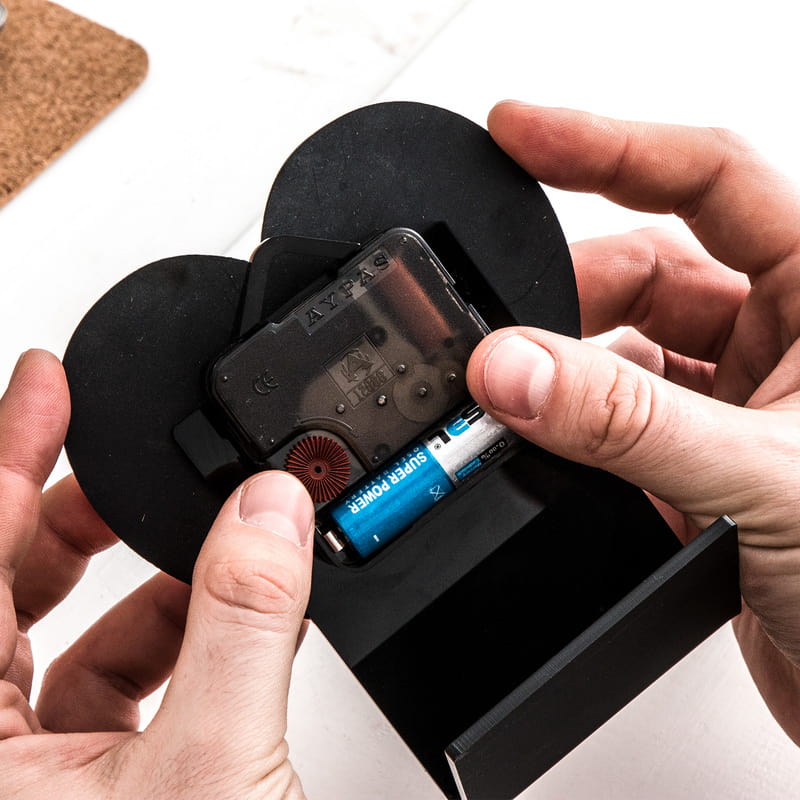 Lovity™ Kalp Masa Saati