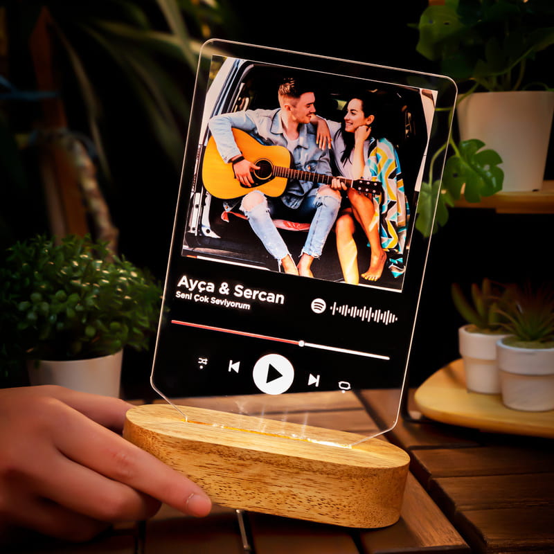 Lovity™ Kişiye Özel Spotify Tasarımlı Led Lamba
