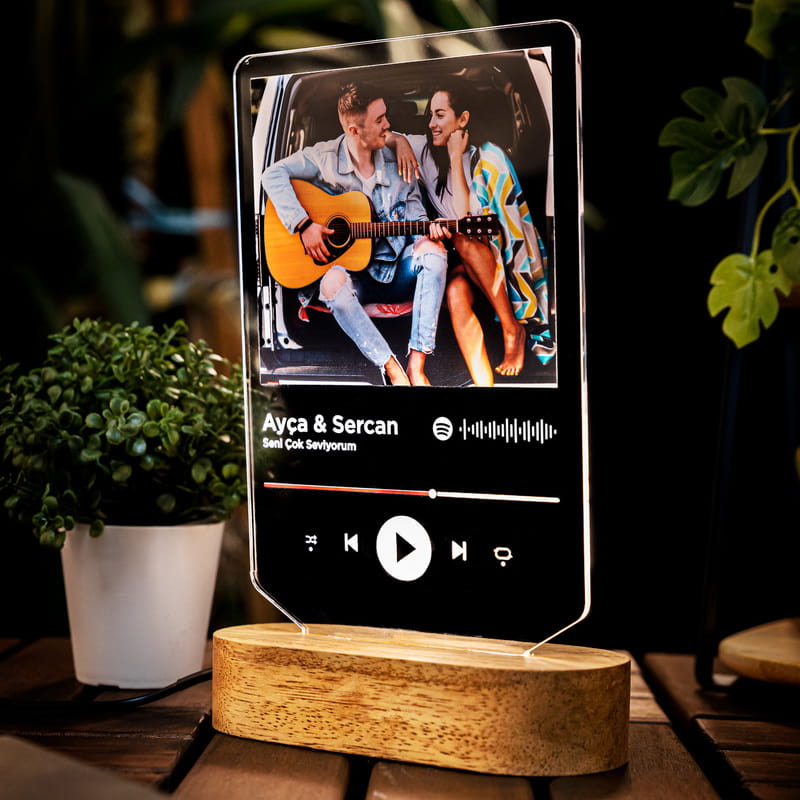 Lovity™ Kişiye Özel Spotify Tasarımlı Led Lamba