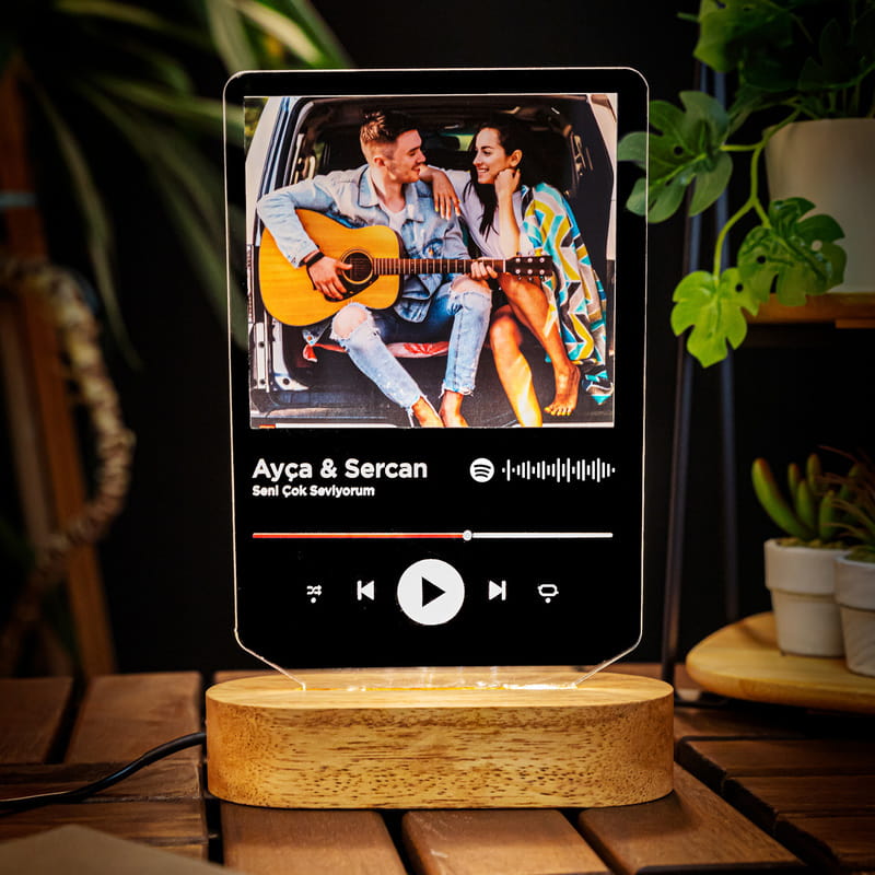 Lovity™ Kişiye Özel Spotify Tasarımlı Led Lamba